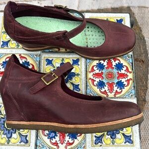 Boden hidden wedge heels